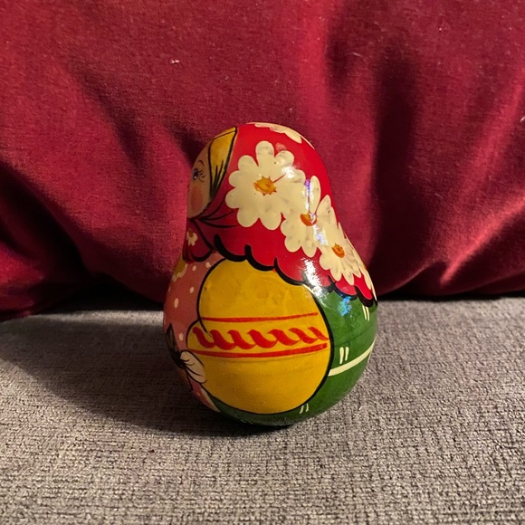 Vtg Roly-Poly Chime Bell Matryoshka Doll Hand Painted With Chicken Hen in Basket - Picture 2 of 9